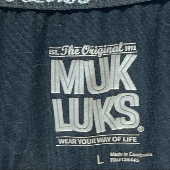 Women’s Muk Luks Rayon Black Tee - Picture 3 of 3